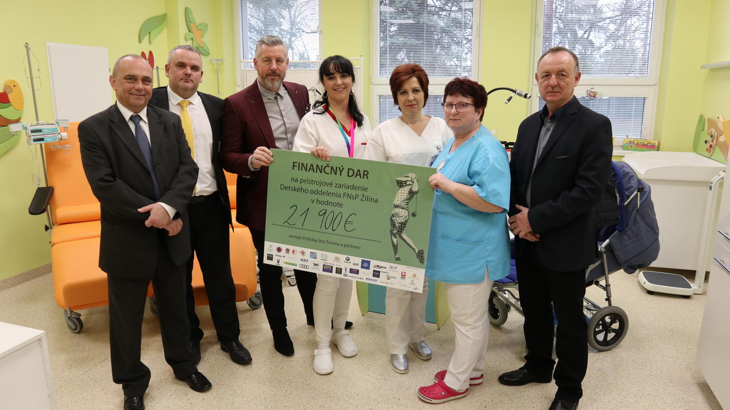 Obnovu vybavenia podporilo ministerstvo zdravotníctva i sponzorský dar Obnovu vybavenia podporilo ministerstvo zdravotníctva i sponzorský dar