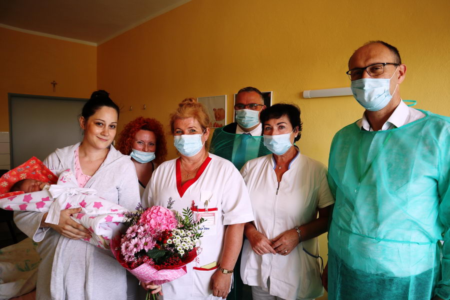 Tisícu mamičku navštívilo aj vedenie nemocnice Tisícu mamičku navštívilo aj vedenie nemocnice
